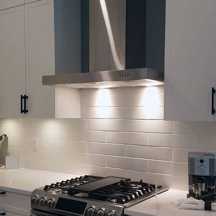 What Is a Recirculating Range Hood?